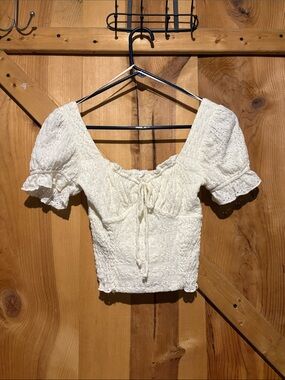 Ivory Eyelet Tie-Front Puff Sleeve Crop Top